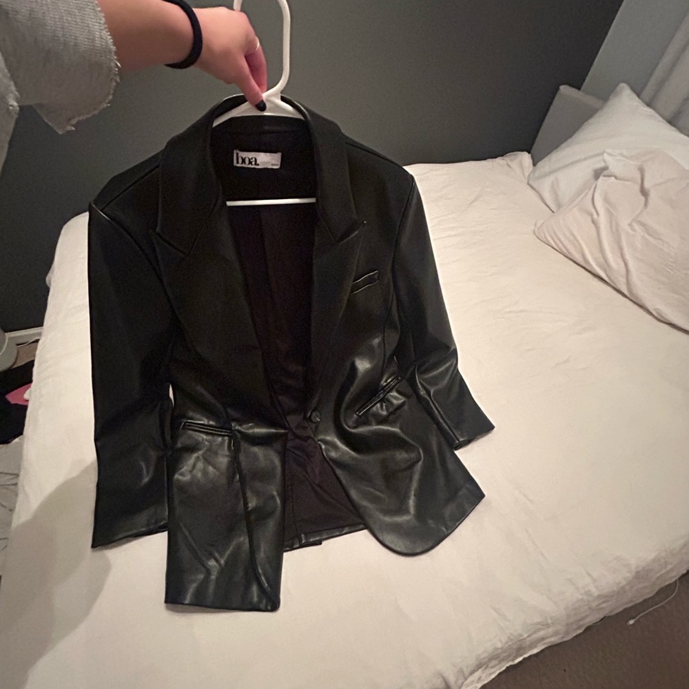 BOA. Black Blazer
